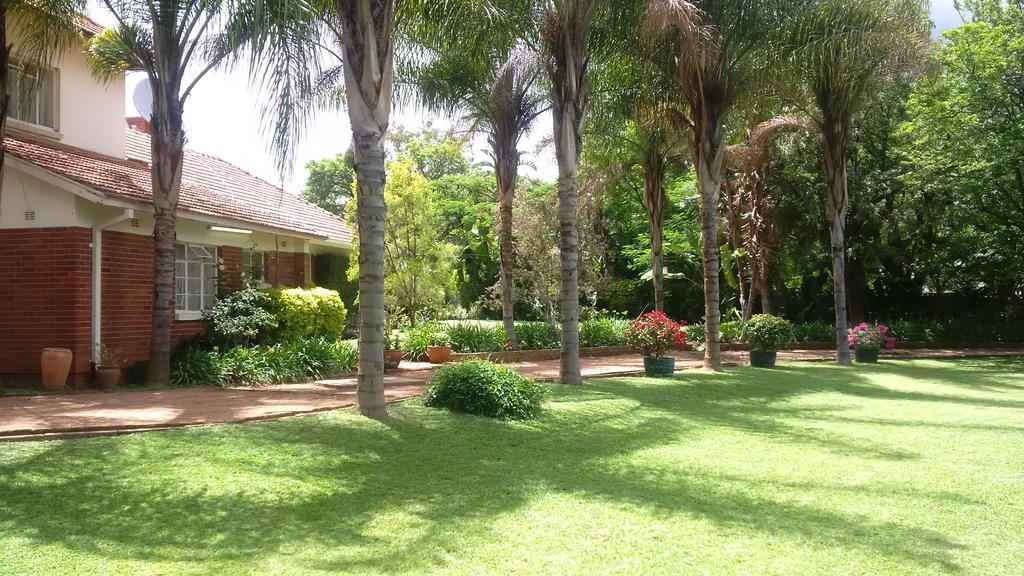 Hillside Manor Hotel Bulawayo Luaran gambar